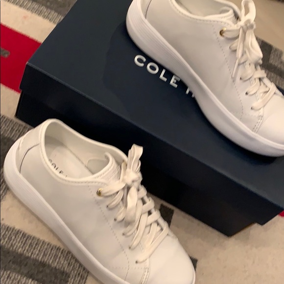 cole haan white leather sneakers